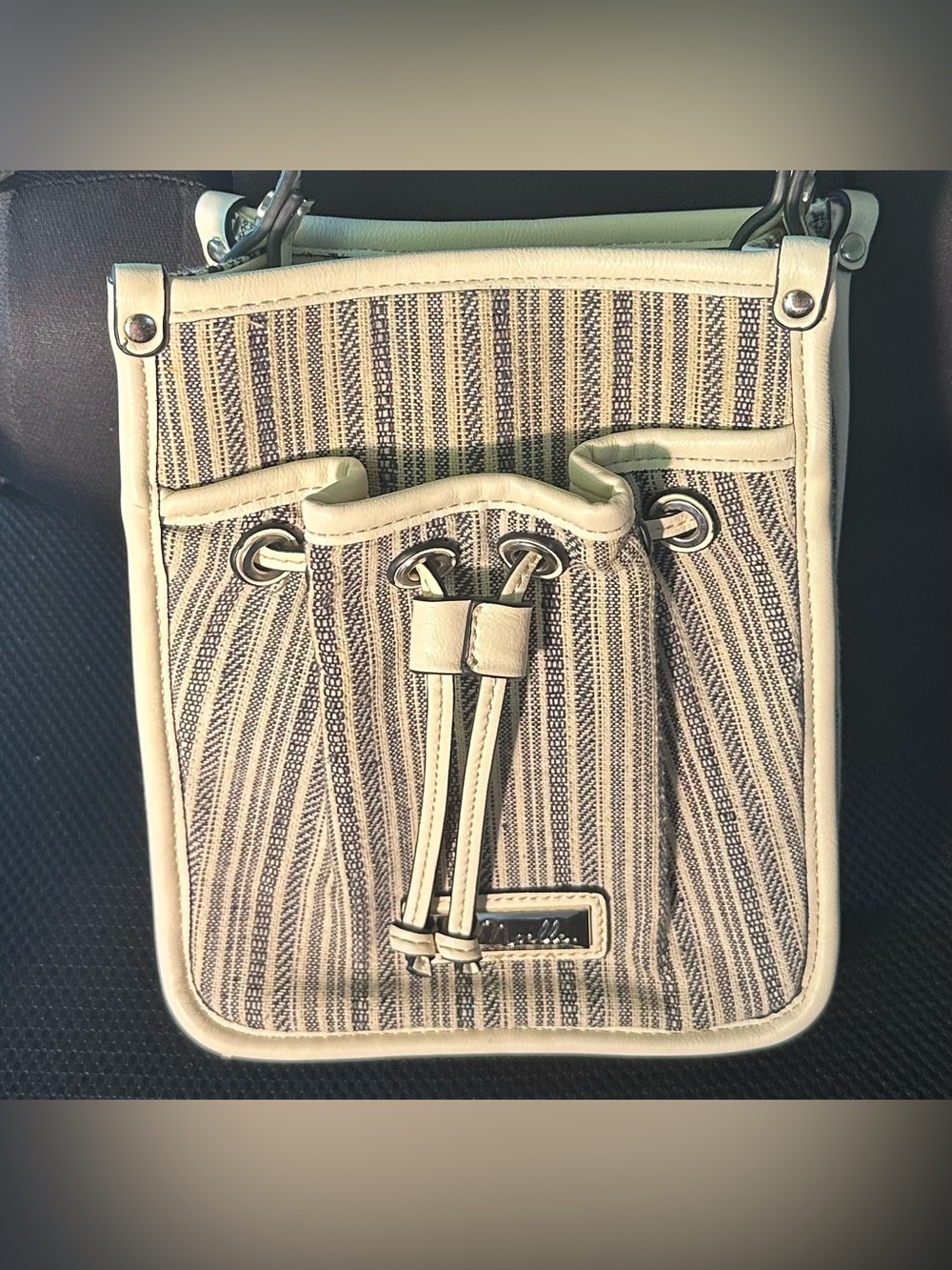 Simply Noelle messenger bag!